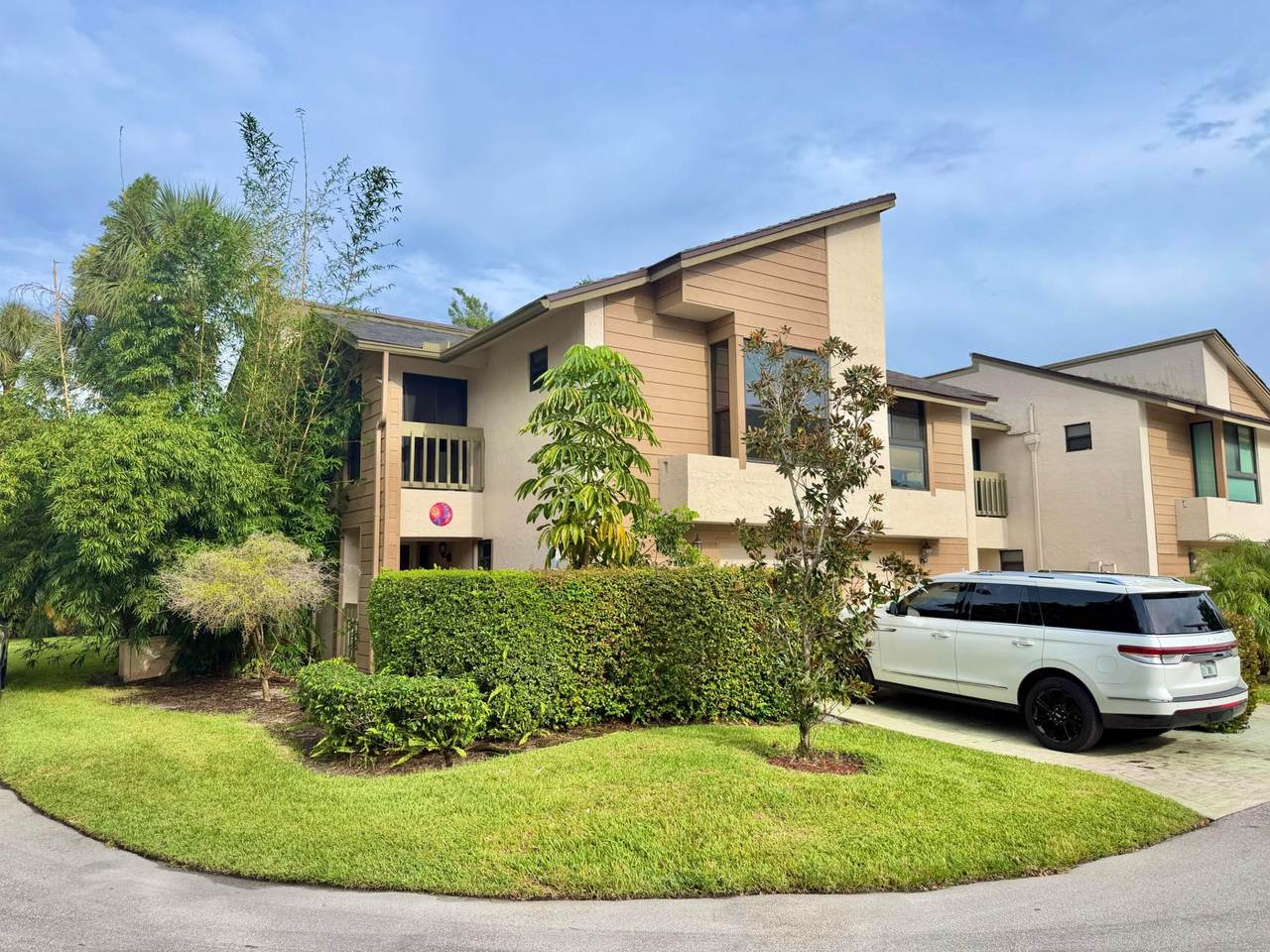 6069 Glendale Drive - Photo 1
