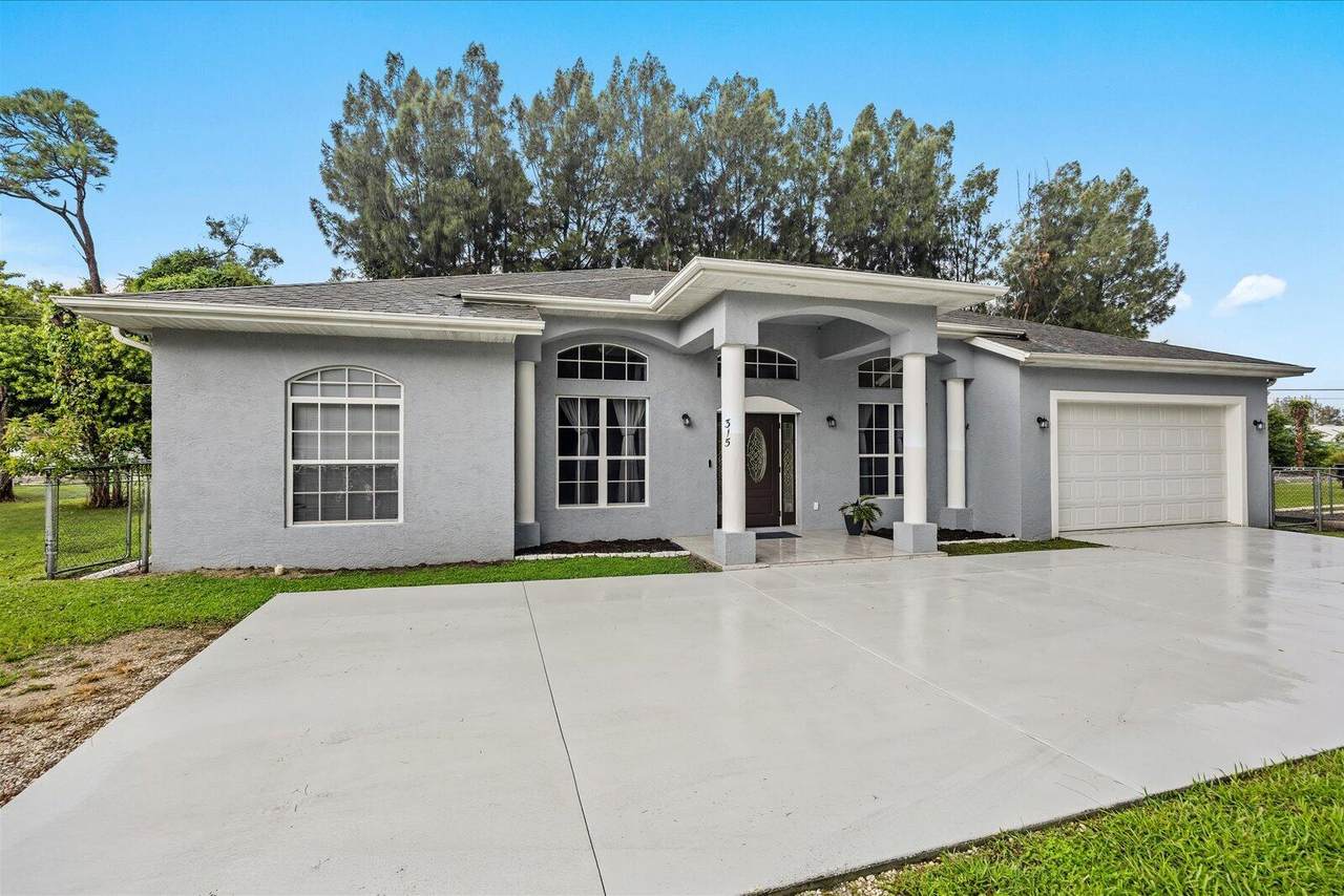315 Kaye Street - Photo 1