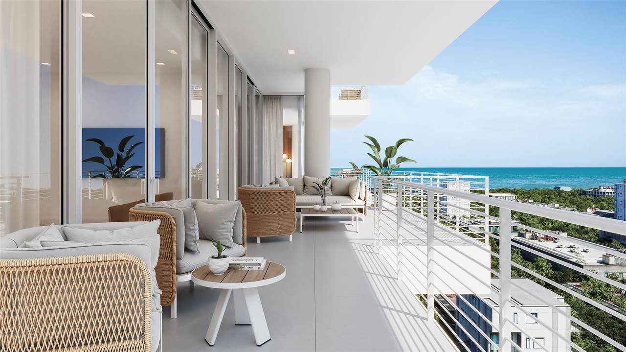https://bt-photos.global.ssl.fastly.net/beaches/1280_boomver_1_F10469548-2.jpg