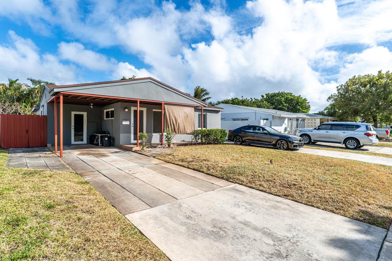 5140 3rd Ave - Photo 1