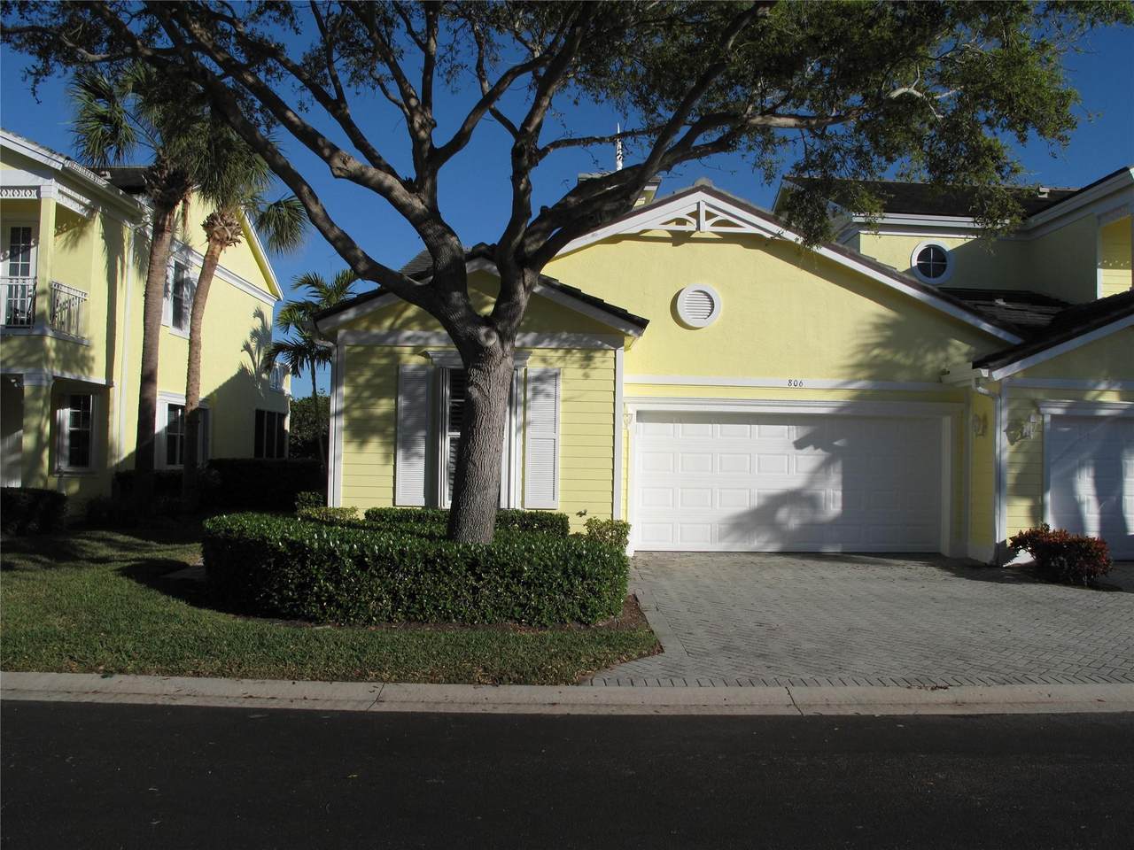 806 Mariner Bay Blvd - Photo 1