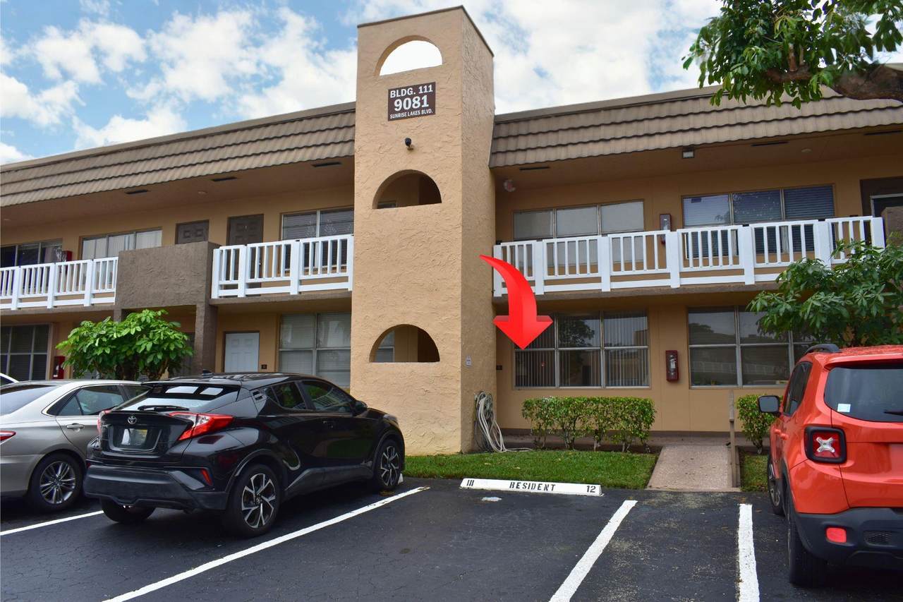 9081 Sunrise Lakes Blvd - Photo 1