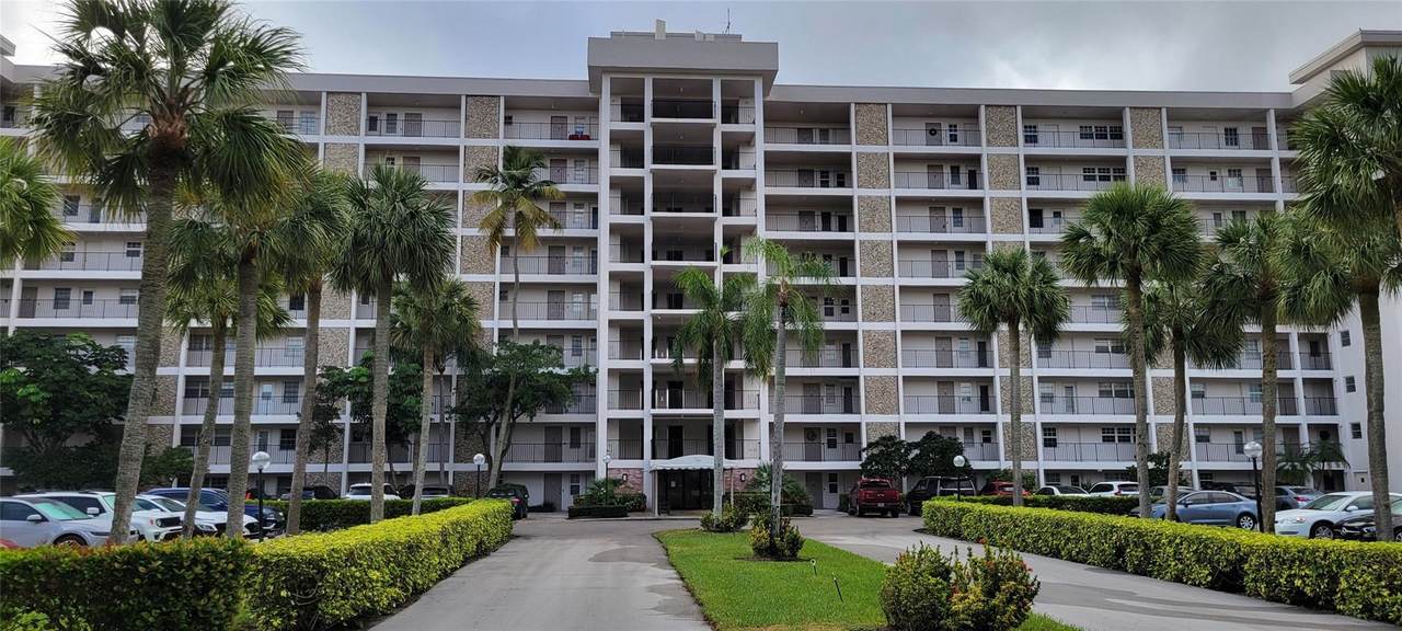 3150 Palm Aire Dr - Photo 1