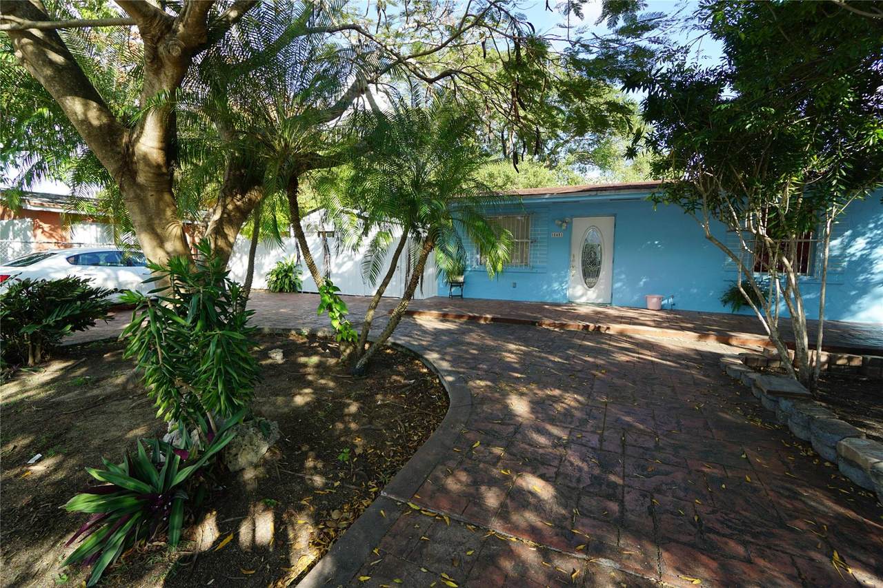 10451 184th Street - Photo 1