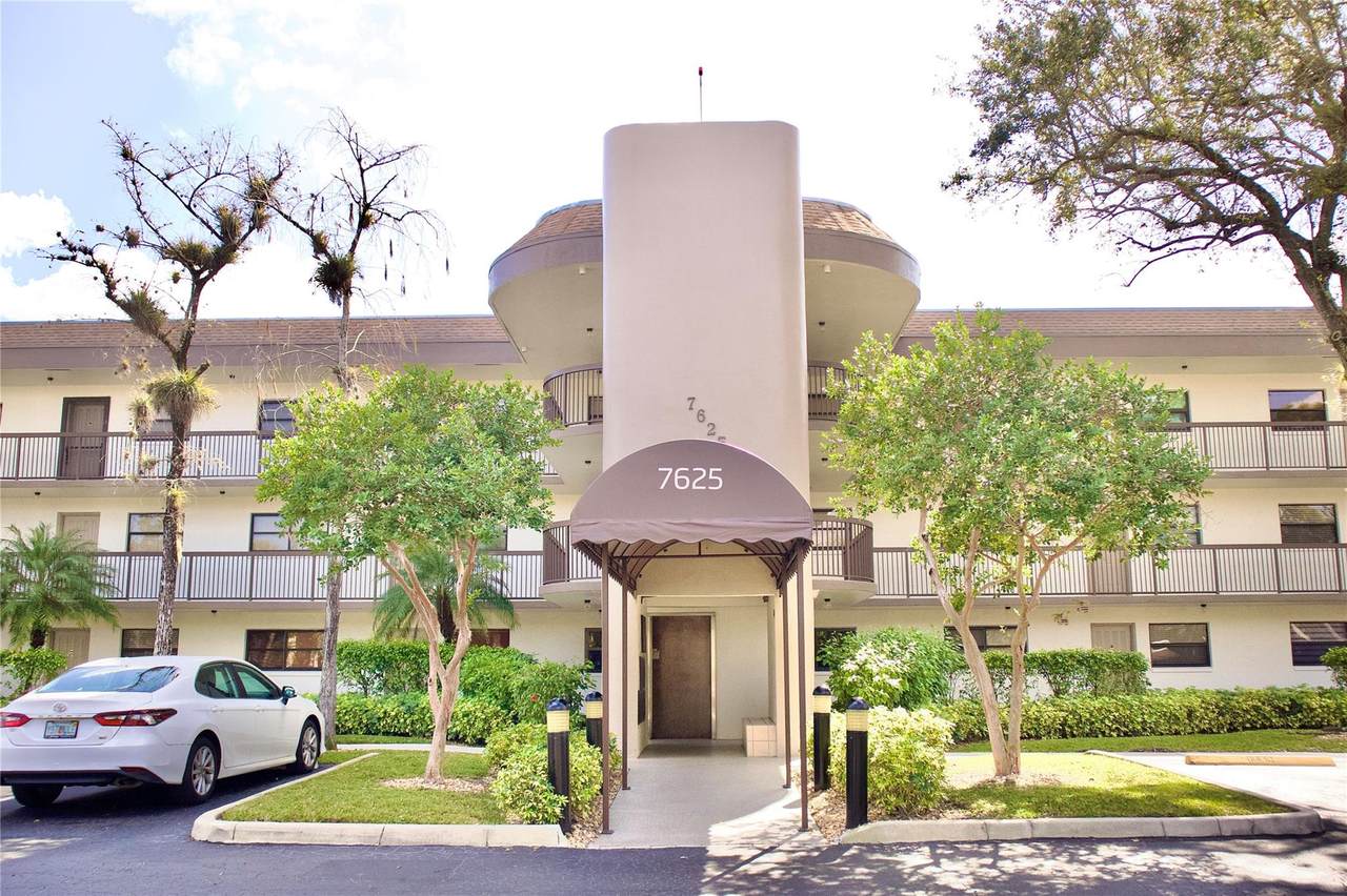 7625 79th Ave - Photo 1