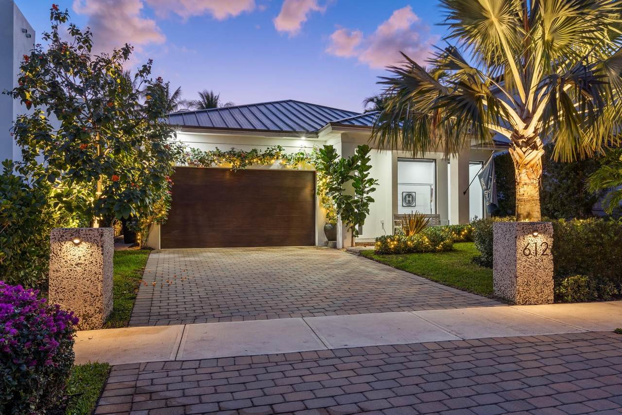 612 17th Way - Photo 1