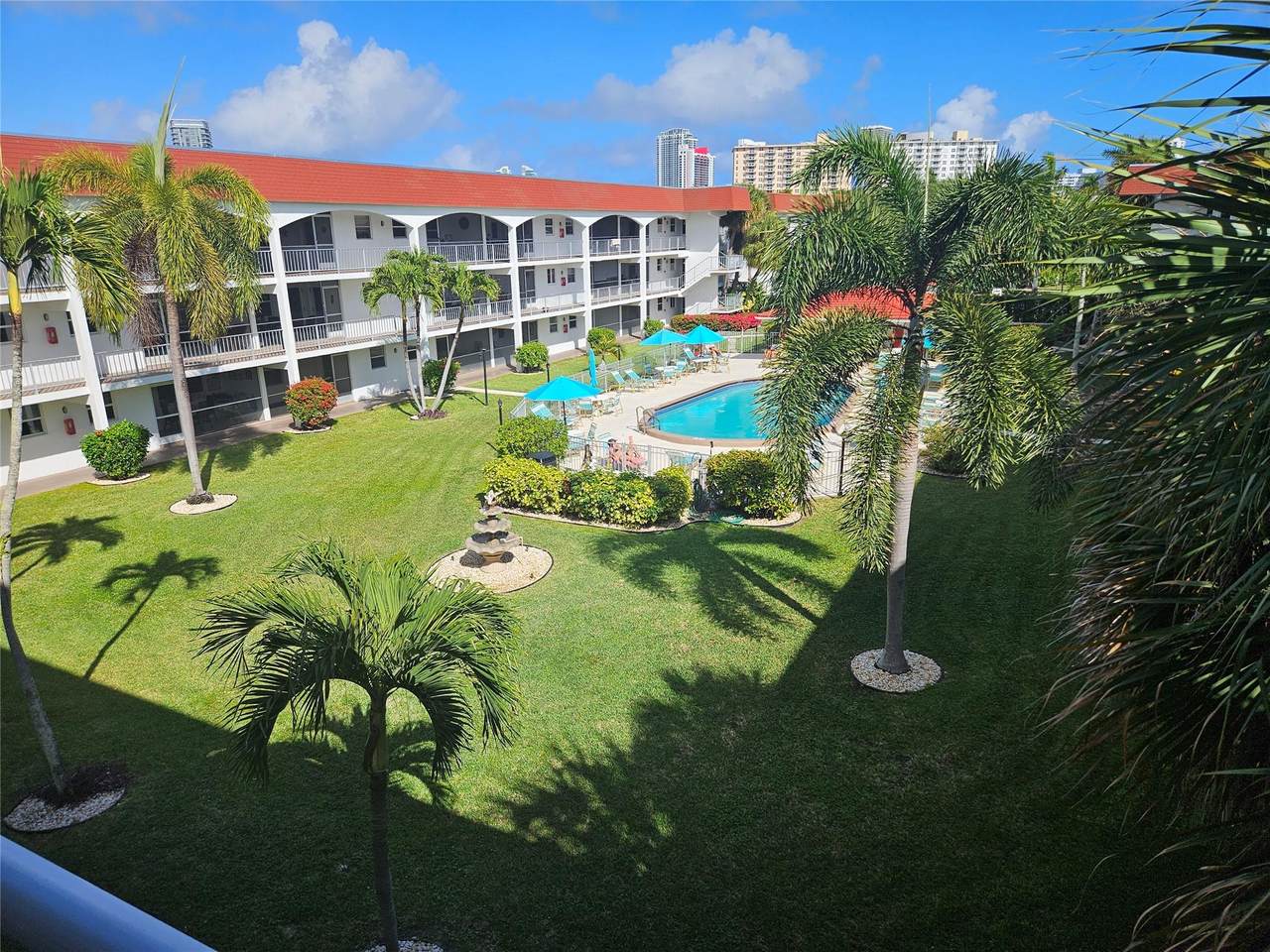 580 Egret Dr - Photo 1
