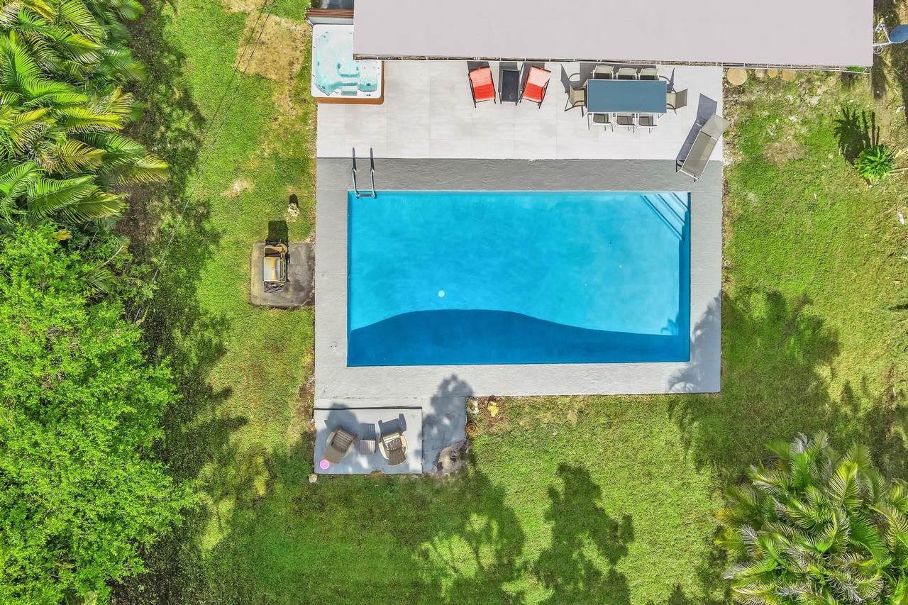410 Country Club Cir - Photo 1
