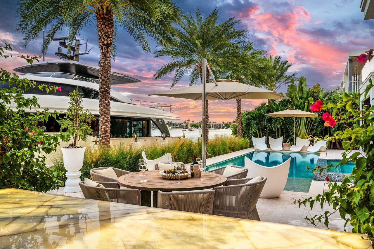 70 Isla Bahia Dr - Photo 1