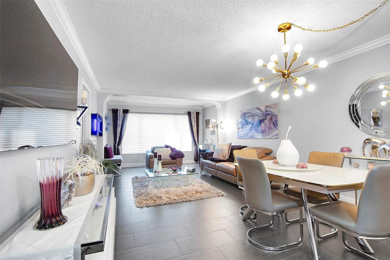 3091 Sunrise Lakes Dr - Photo 1