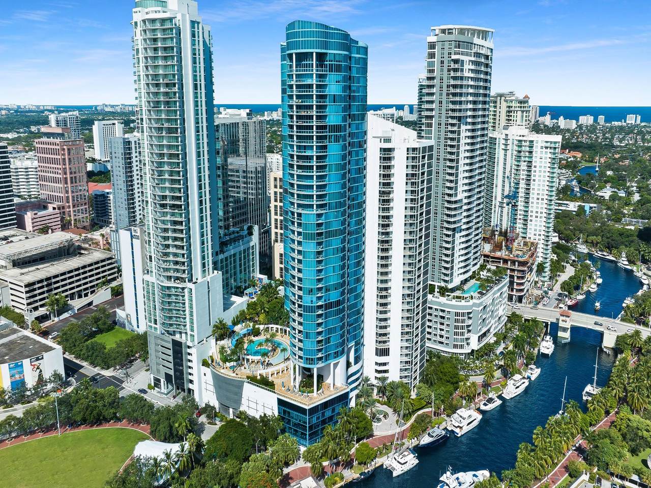 333 Las Olas Way - Photo 1