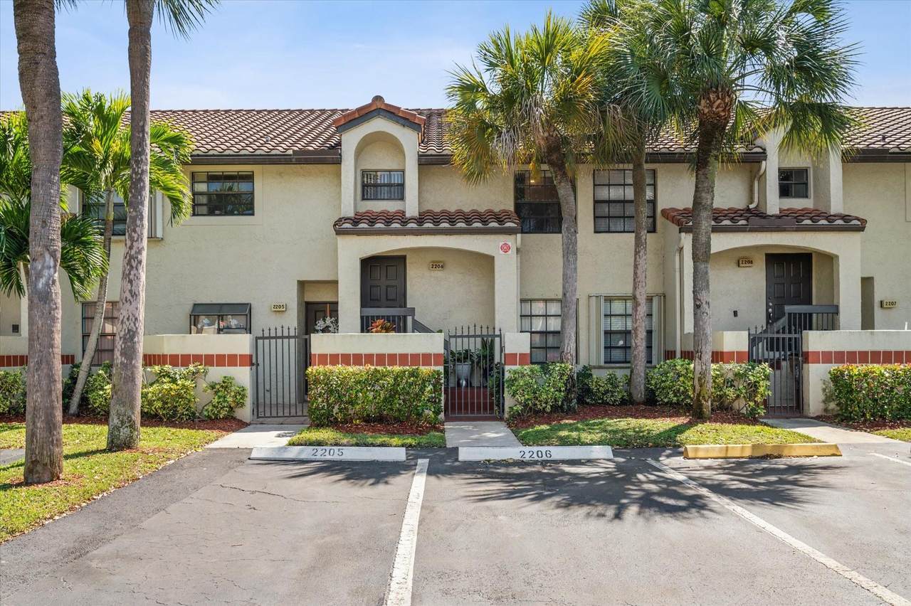 2206 Congressional Way - Photo 1