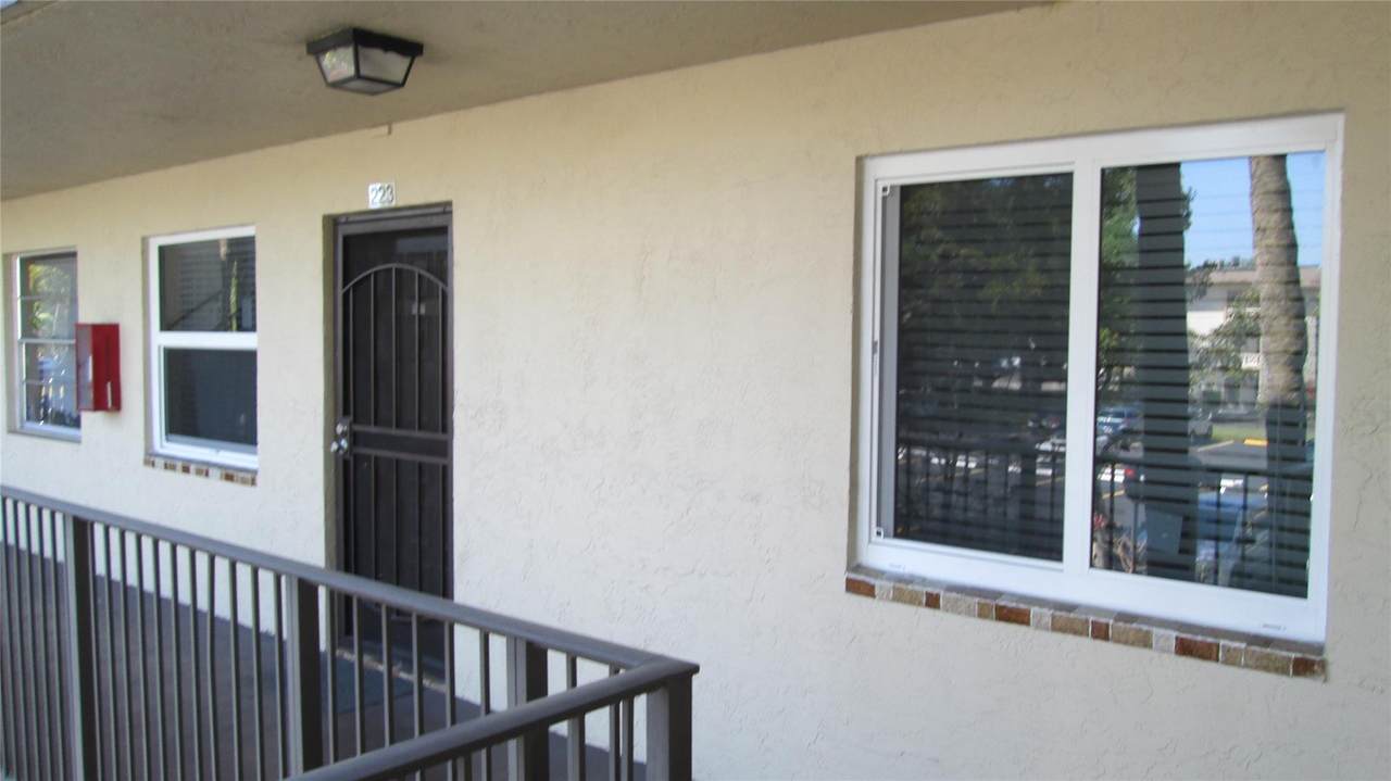 3321 47th Terrace - Photo 1