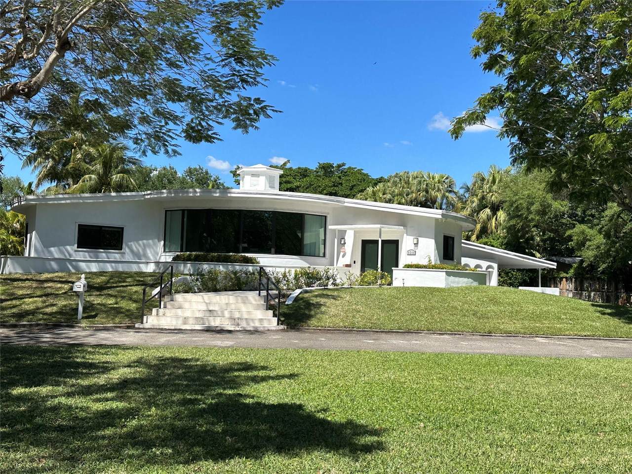 6205 108 St - Photo 1