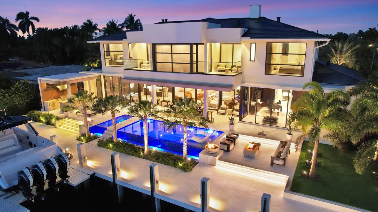 409 Isle Of Capri Dr - Photo 1