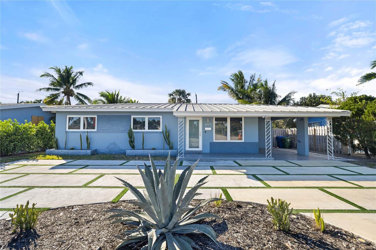 2917 9th Ave - Photo 1