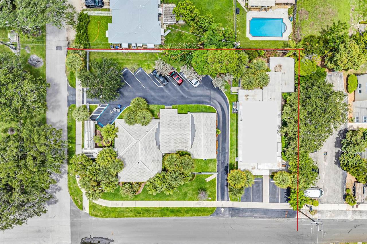 1225 2nd Ave - Photo 1