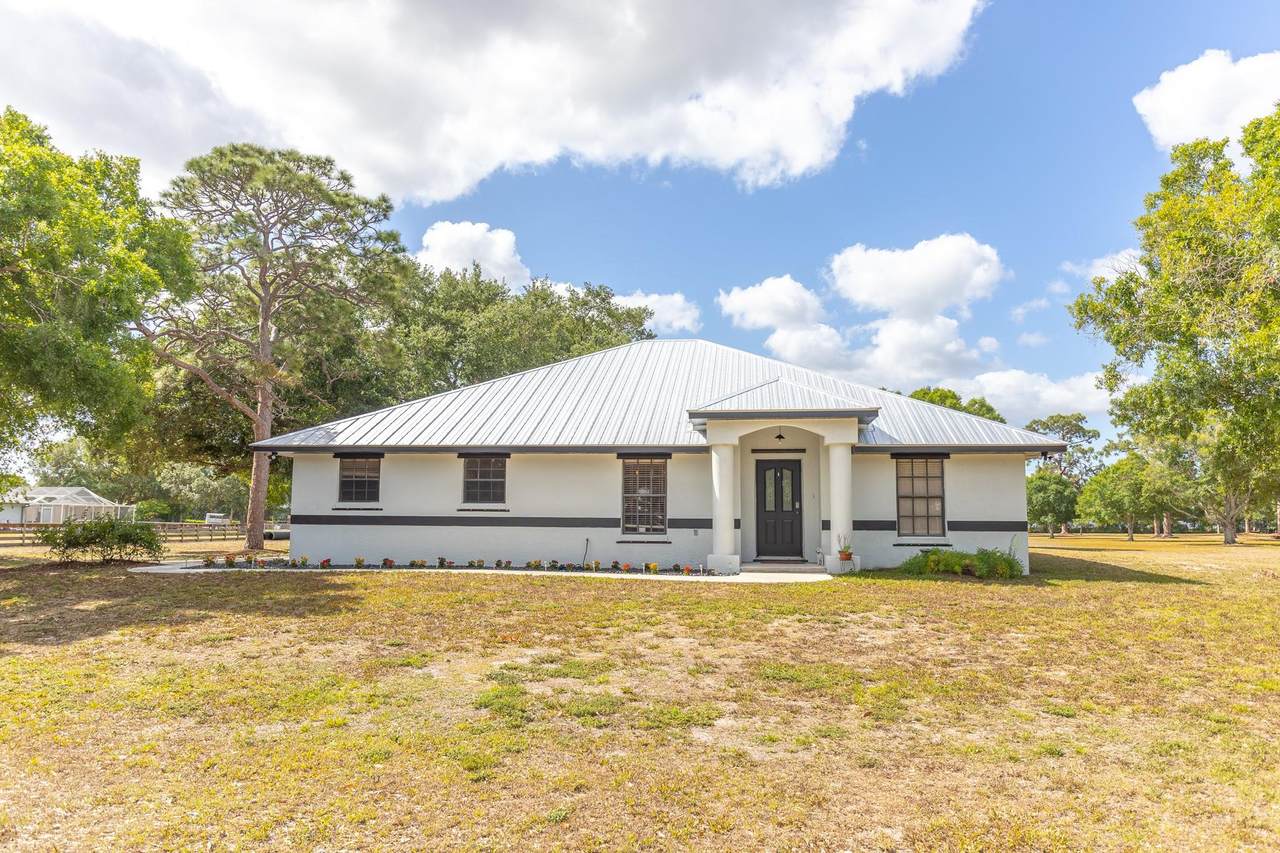 2258 54th Trl - Photo 1