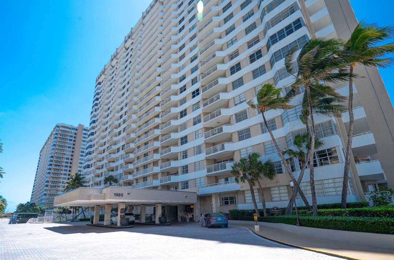 1985 Ocean Dr - Photo 1