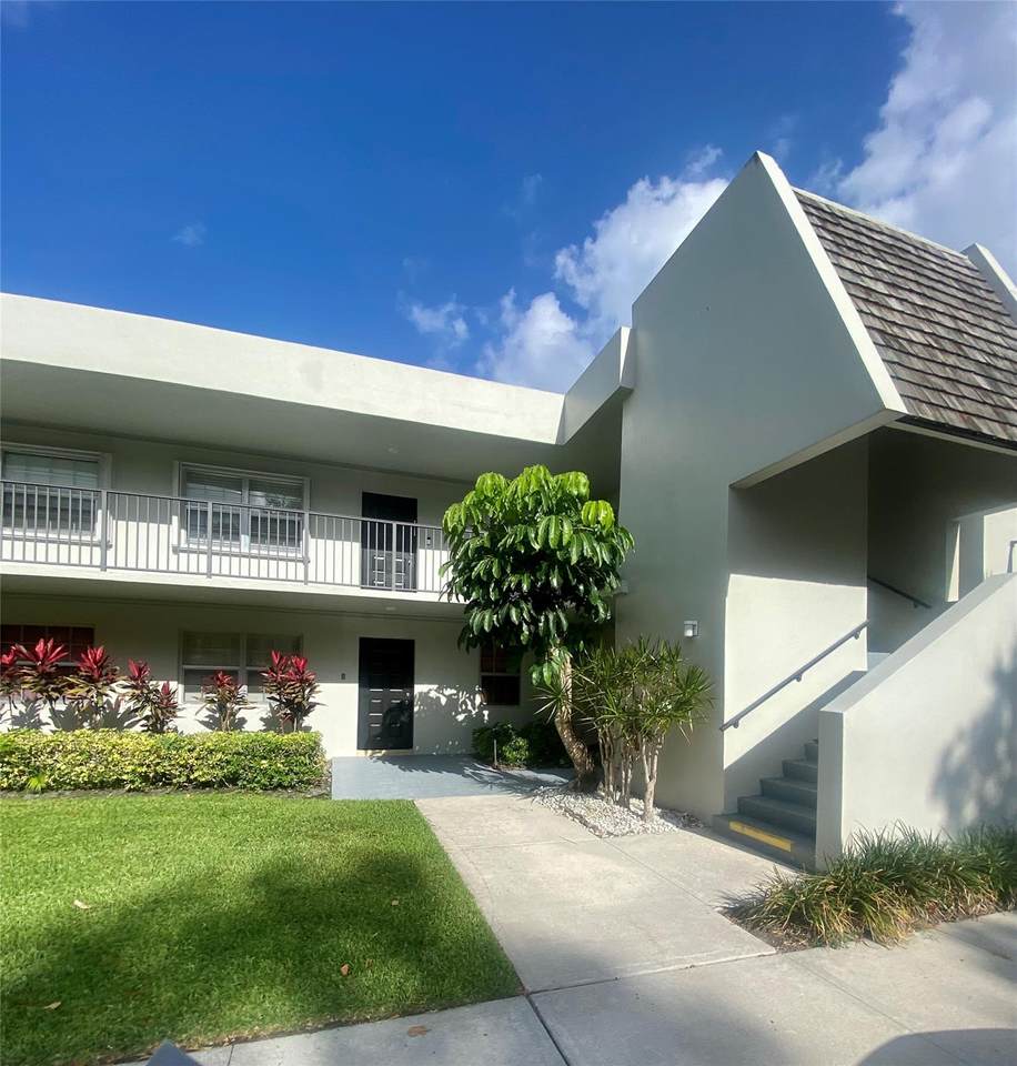 4007 Cypress Dr - Photo 1
