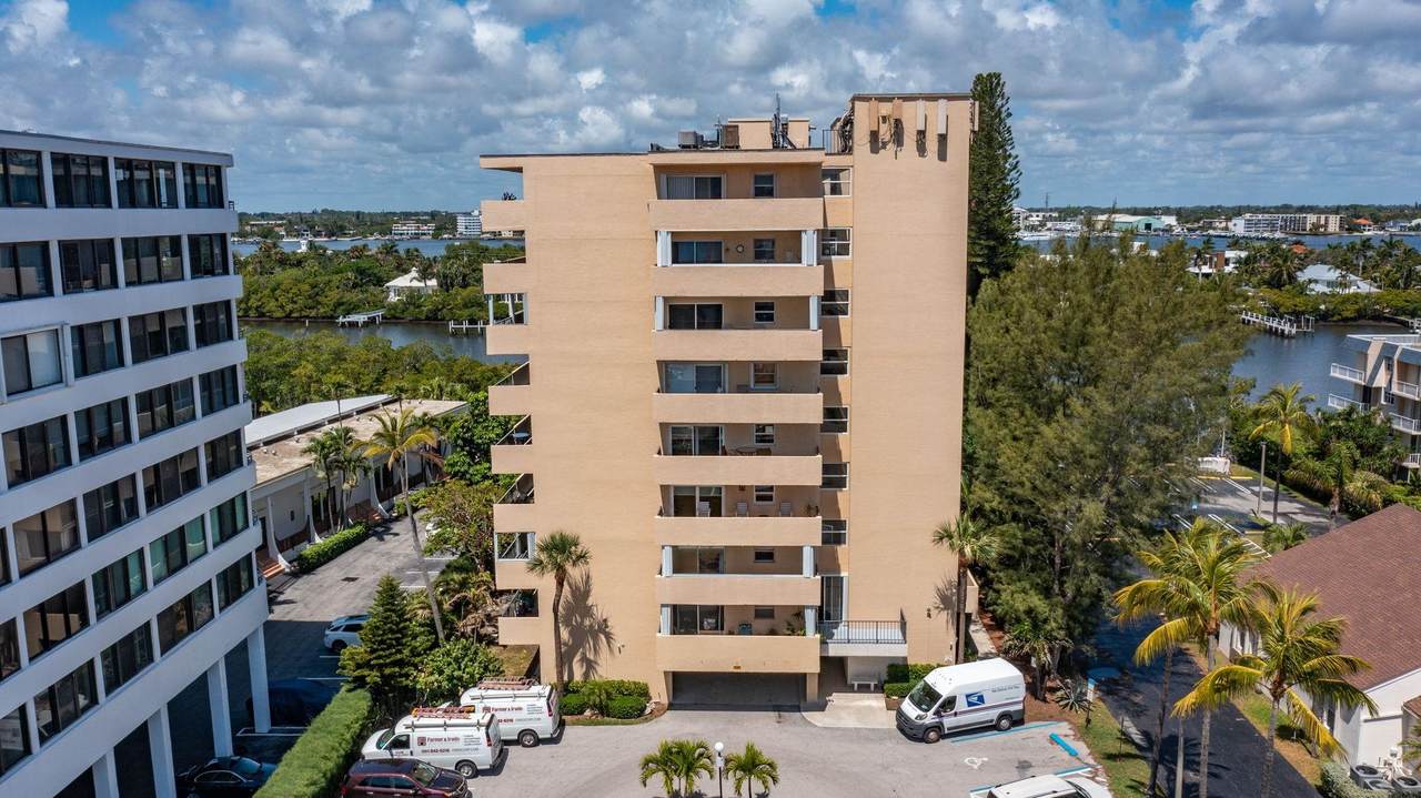 3581 Ocean Blvd - Photo 1