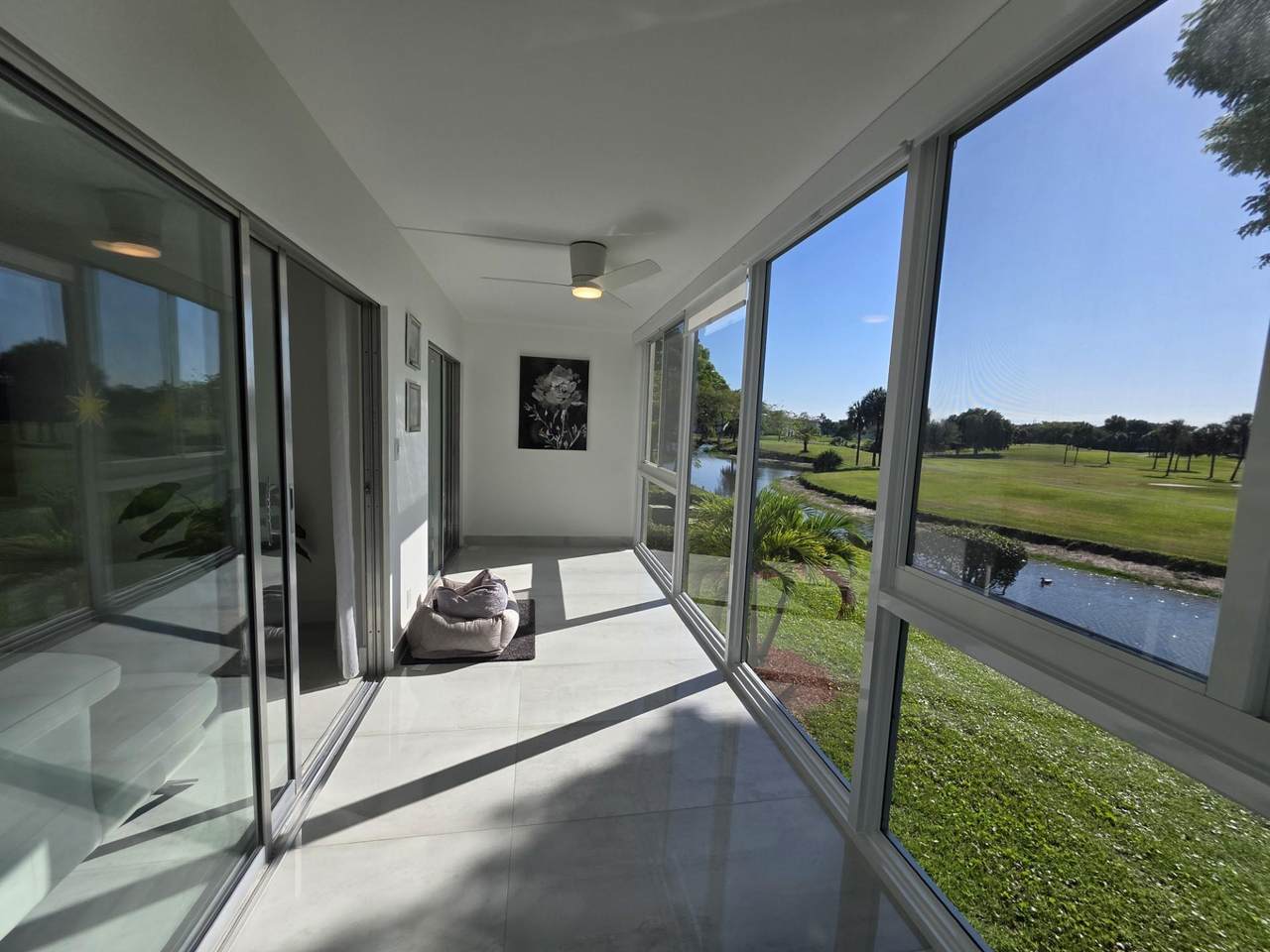 https://bt-photos.global.ssl.fastly.net/beaches/1280_boomver_1_F10504202-2.jpg