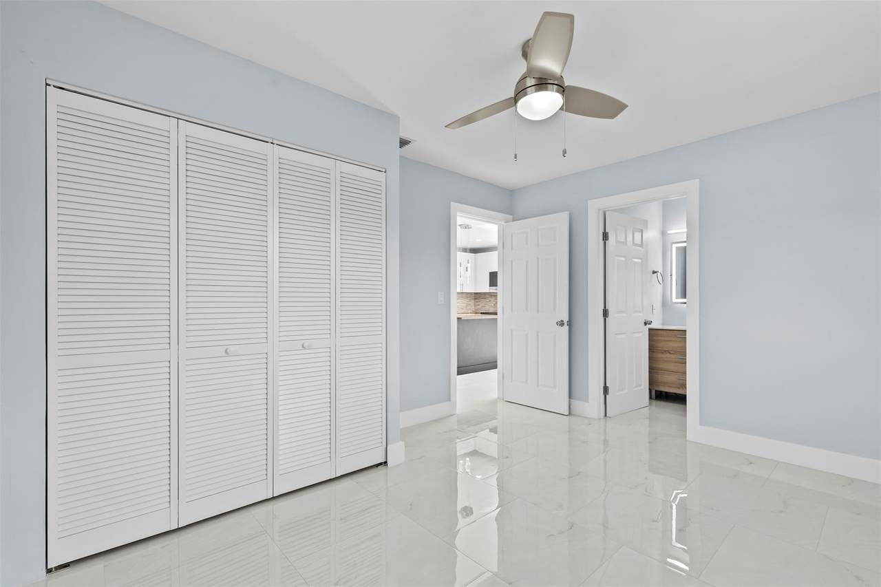 877 Coral Dr - Photo 1