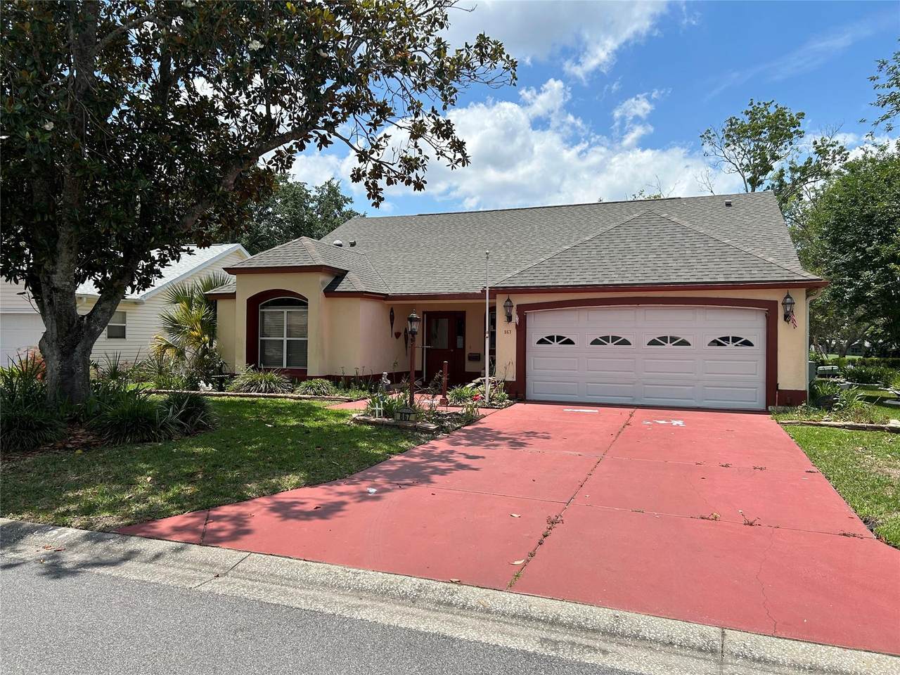 867 Cortez Ave - Photo 1