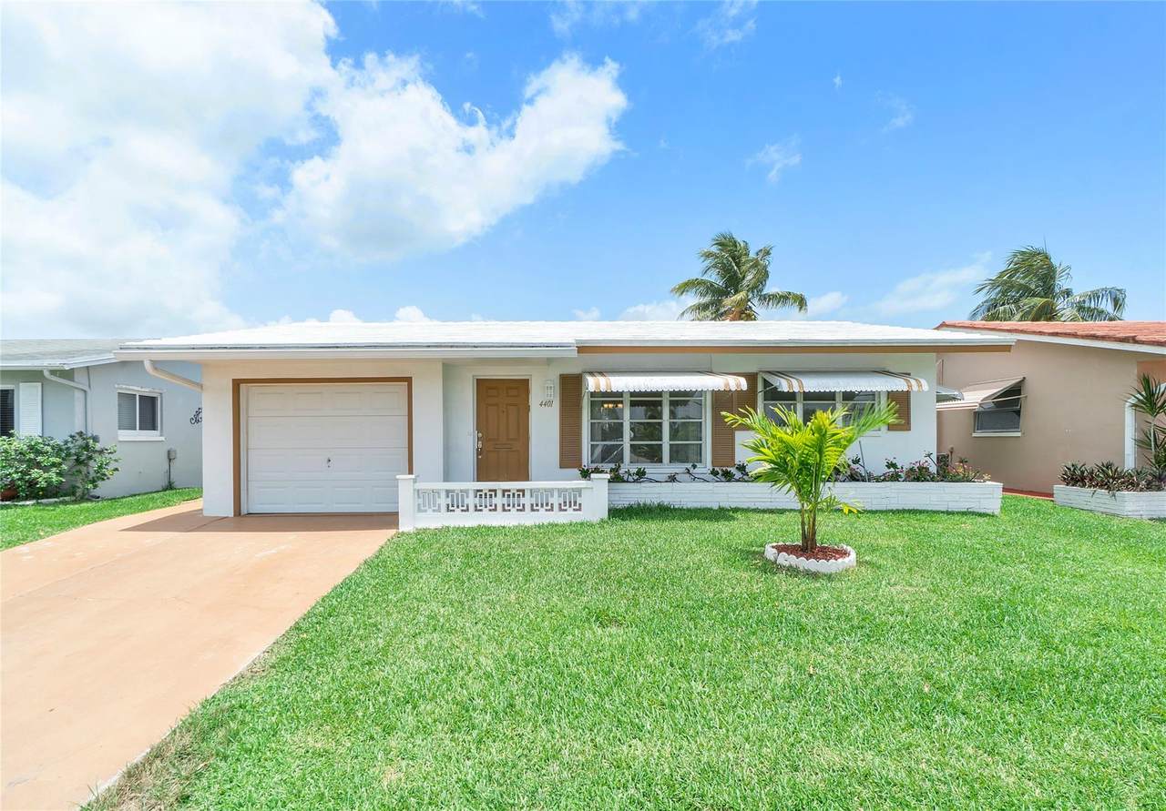 4401 49th Dr - Photo 1
