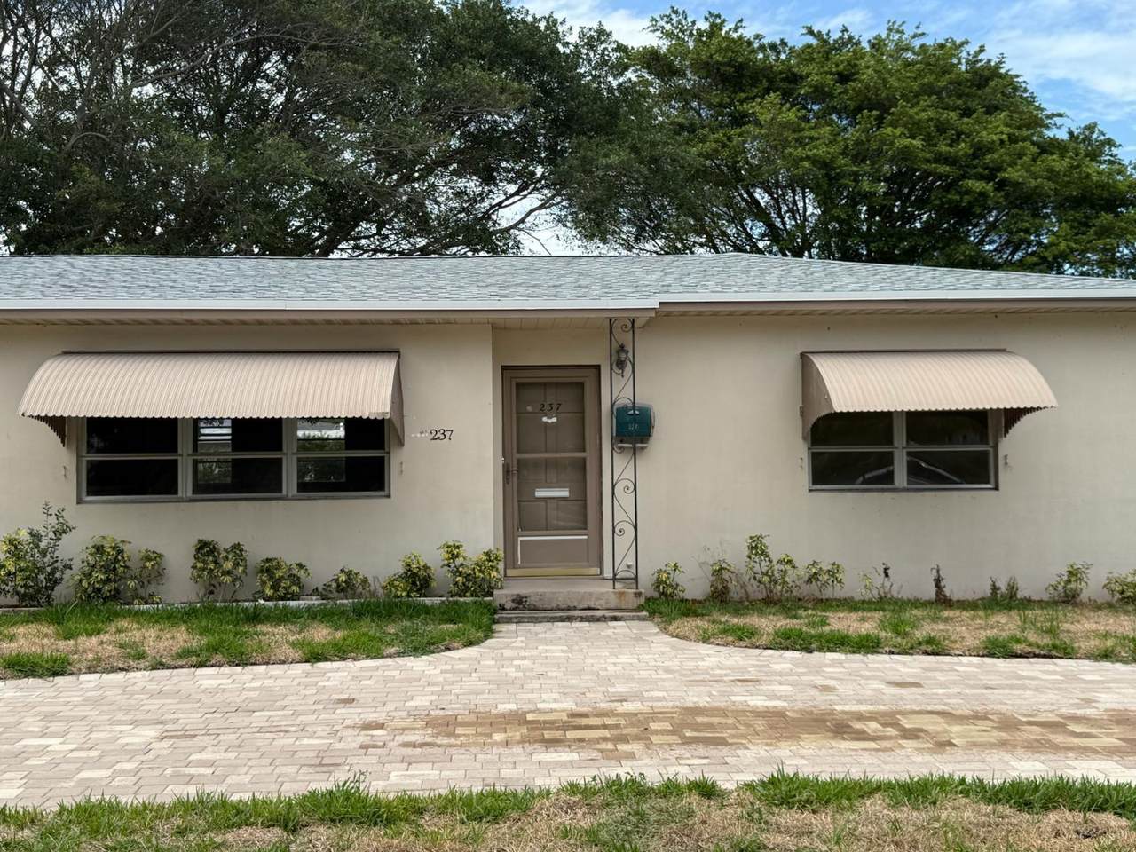 237 Ilex Dr - Photo 1