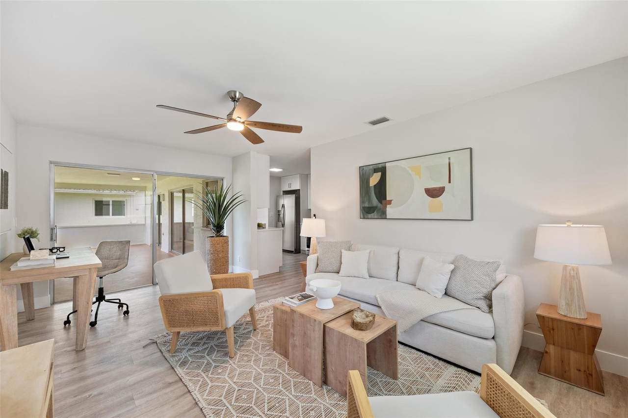 1711 87th Ln - Photo 1