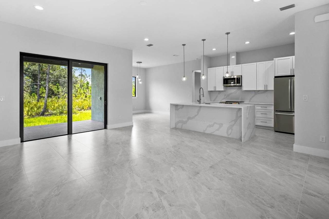 3182 Sorrel St - Photo 1