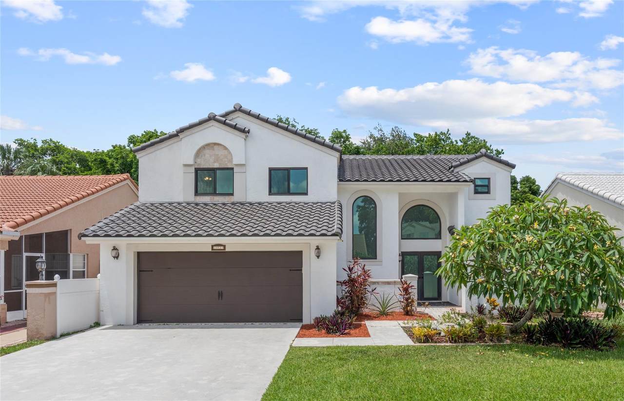 10037 Country Brook Rd - Photo 1