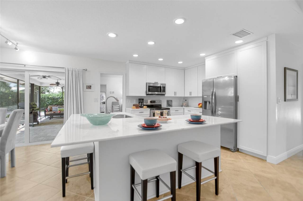 250 Deer Creek Woodlake Ln - Photo 1