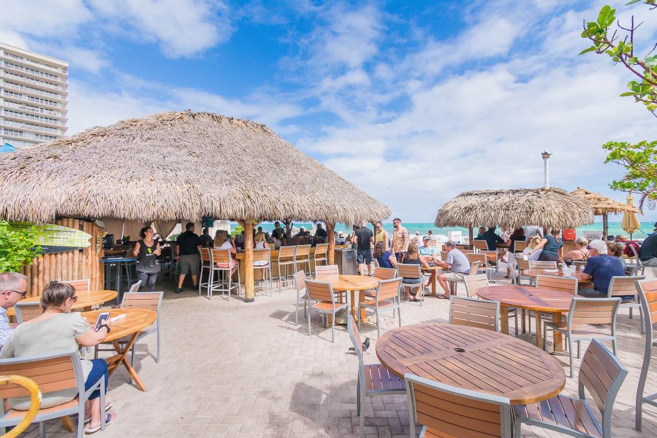 https://bt-photos.global.ssl.fastly.net/beaches/1280_boomver_1_F10510977-2.jpg