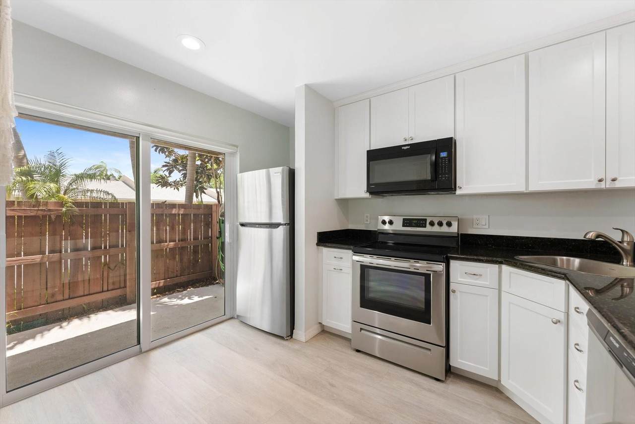 910 Banks Road - Photo 1