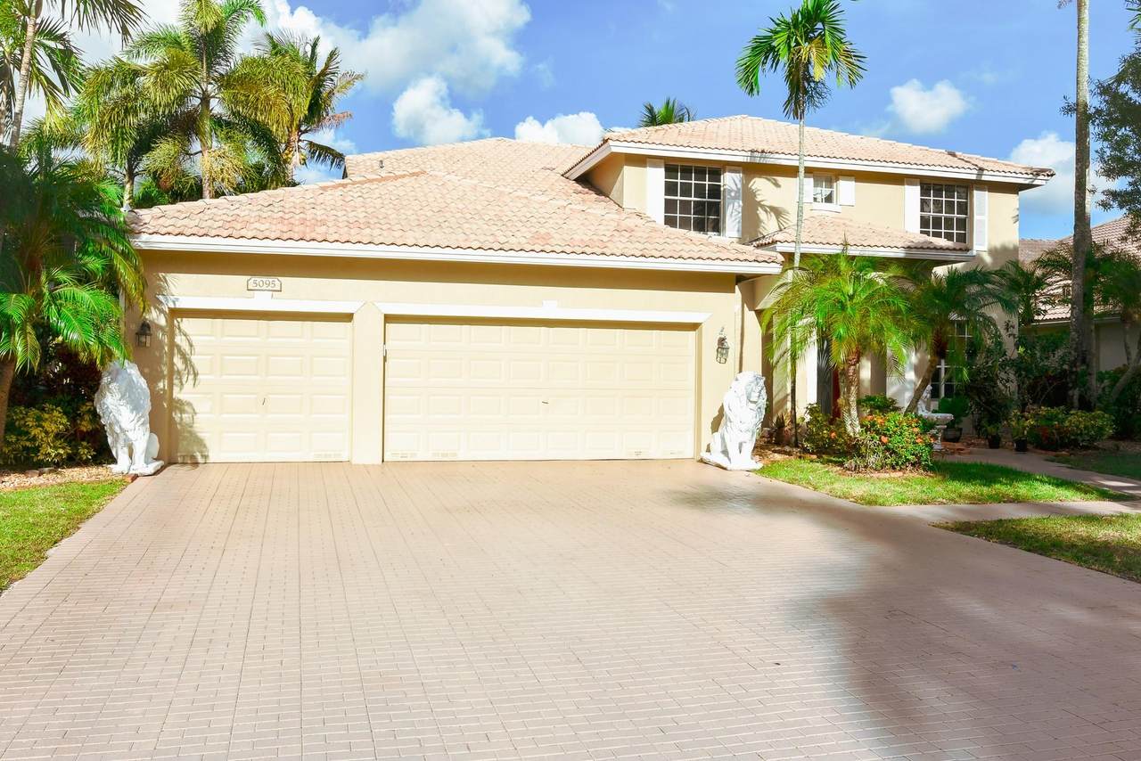 5095 57th Way - Photo 1