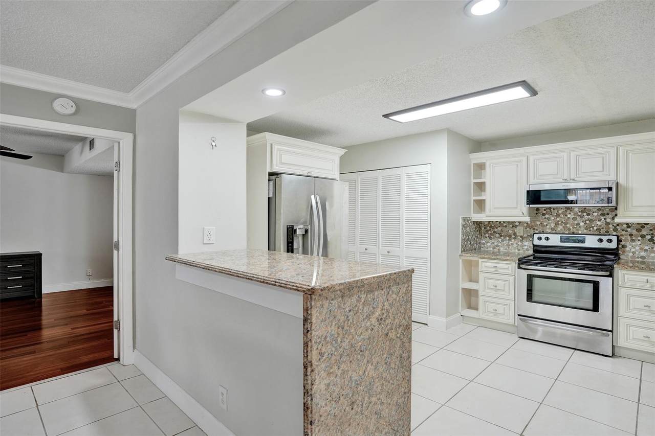 12215 Royal Palm Blvd - Photo 1