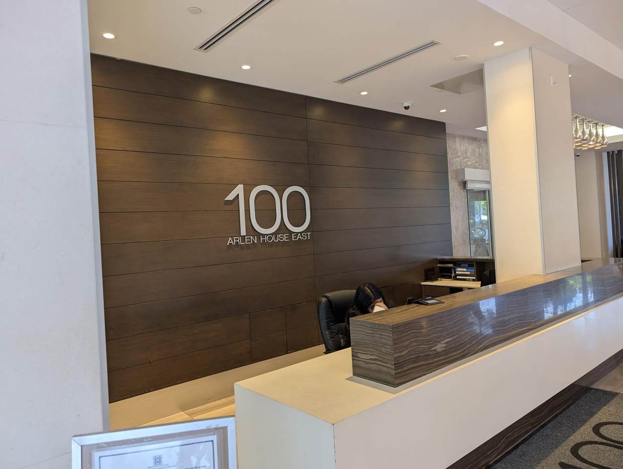 100 Bayview Dr - Photo 1