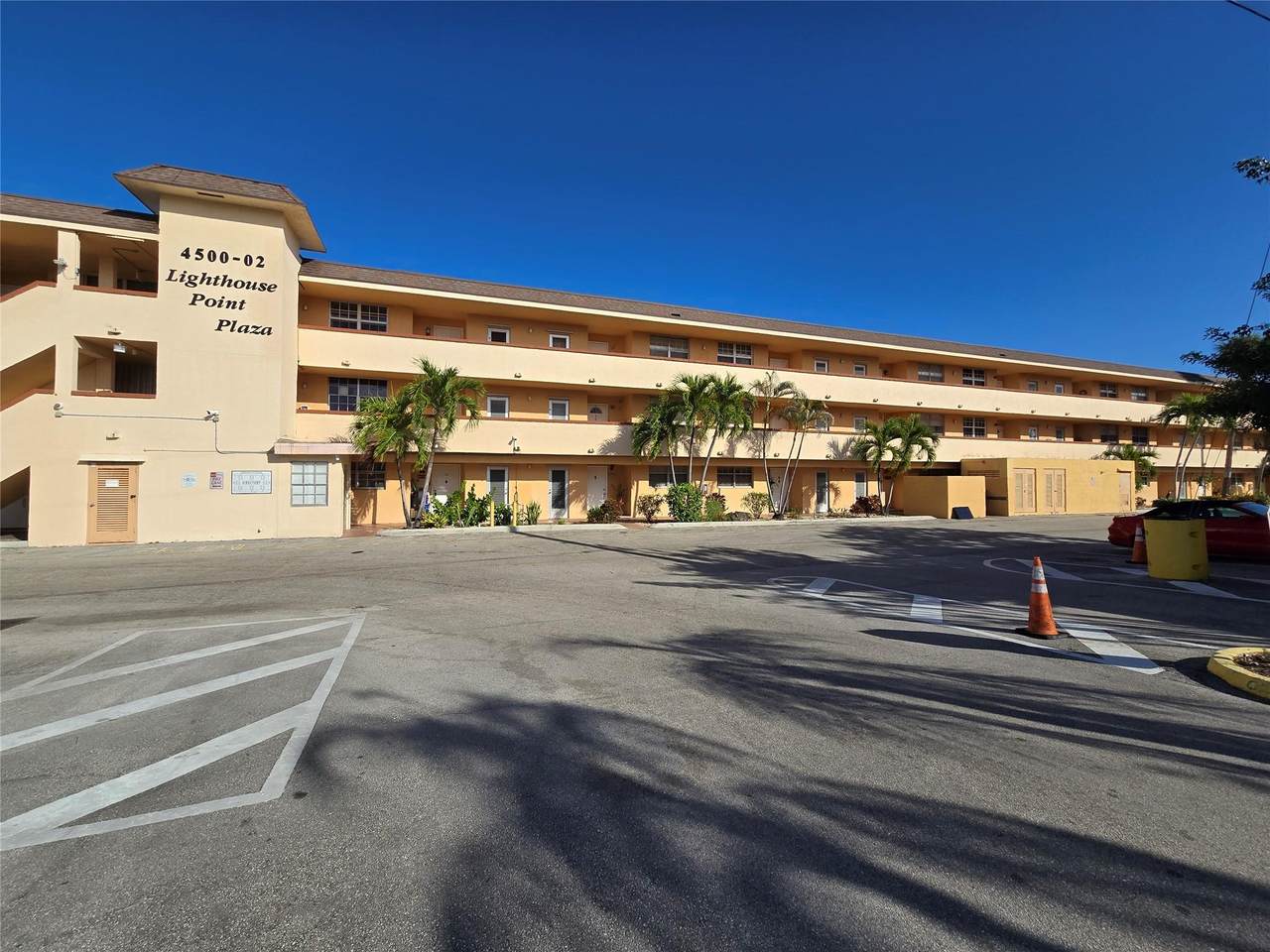 4500 Federal Hwy - Photo 1