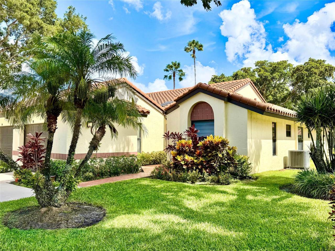 5908 Sunswept Ln - Photo 1