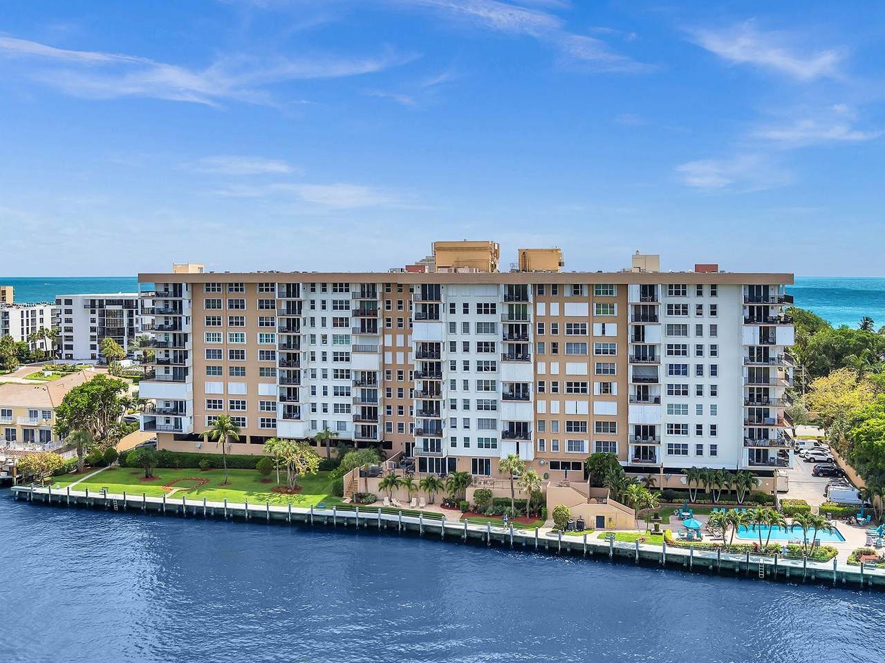 1150 Hillsboro Mile - Photo 1