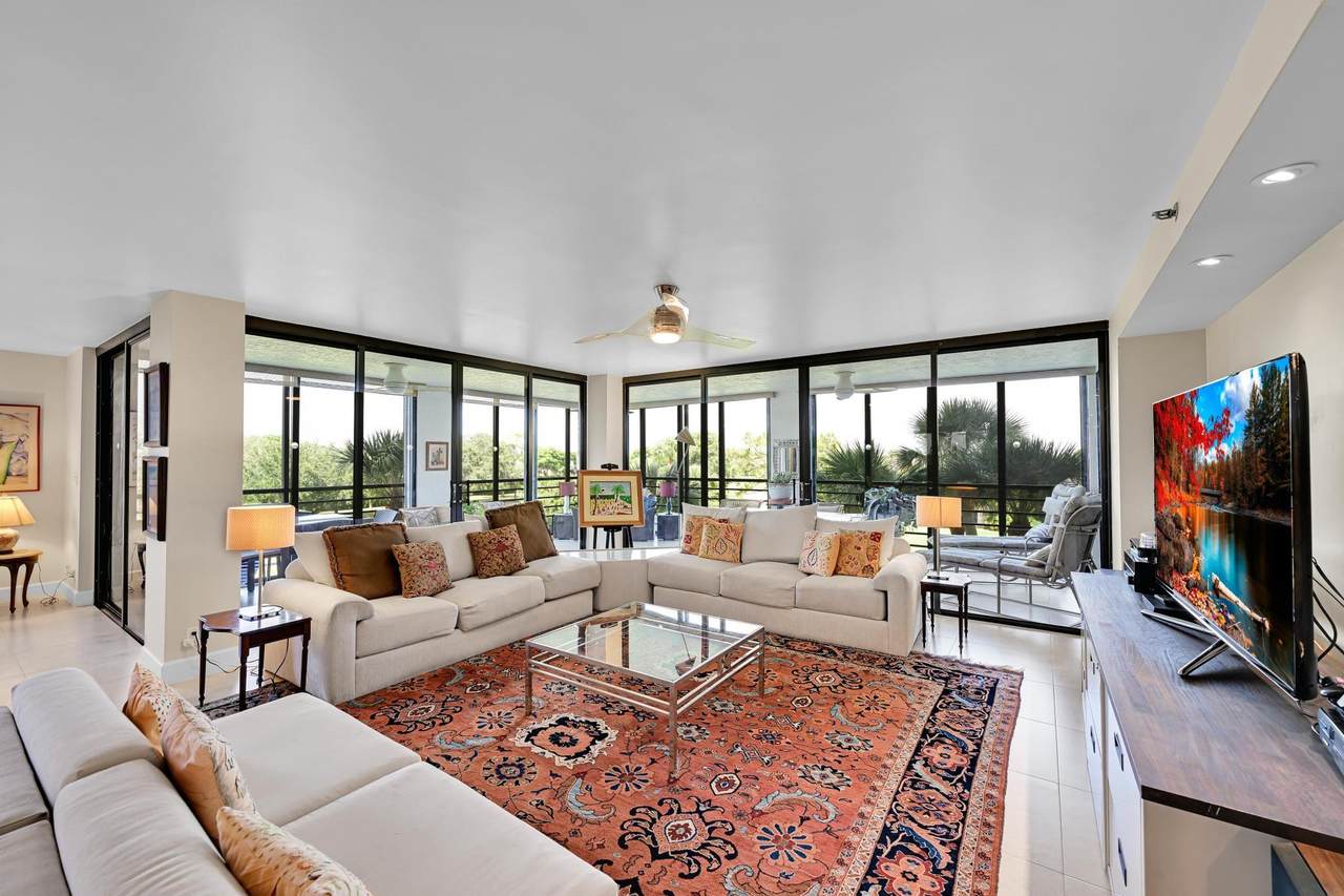 7578 Regency Lake Dr - Photo 1