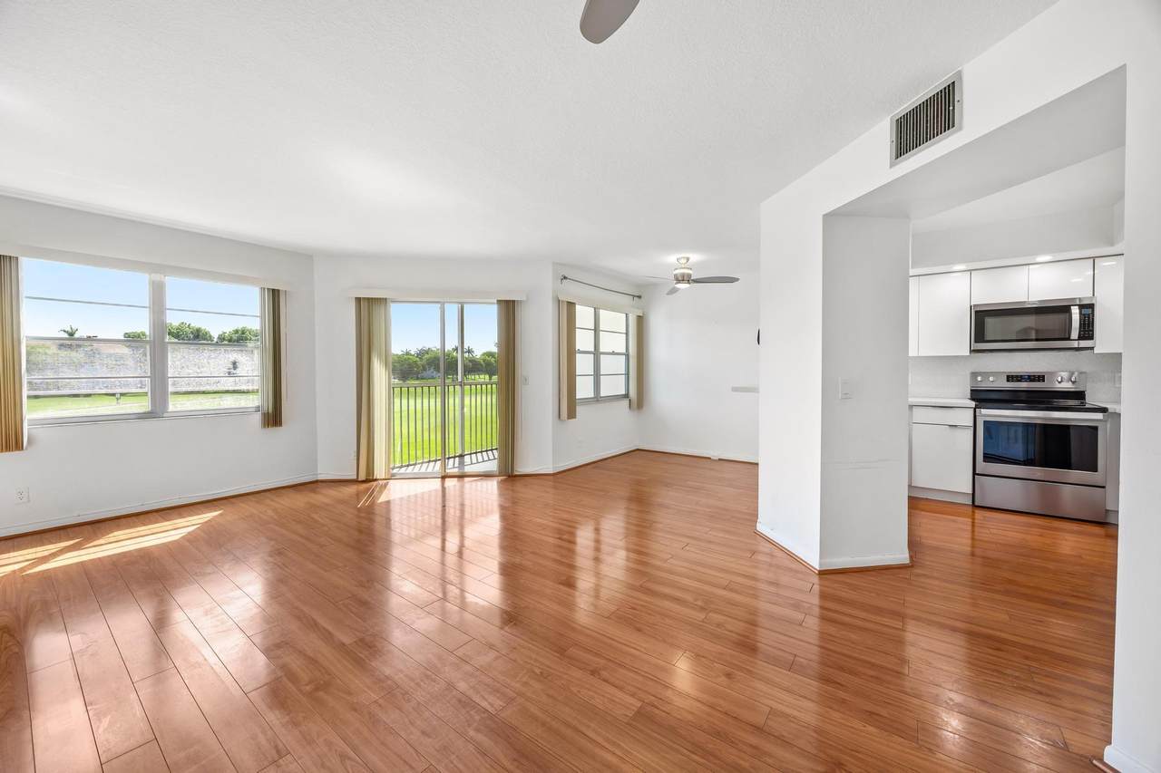 701 128th Ave - Photo 1