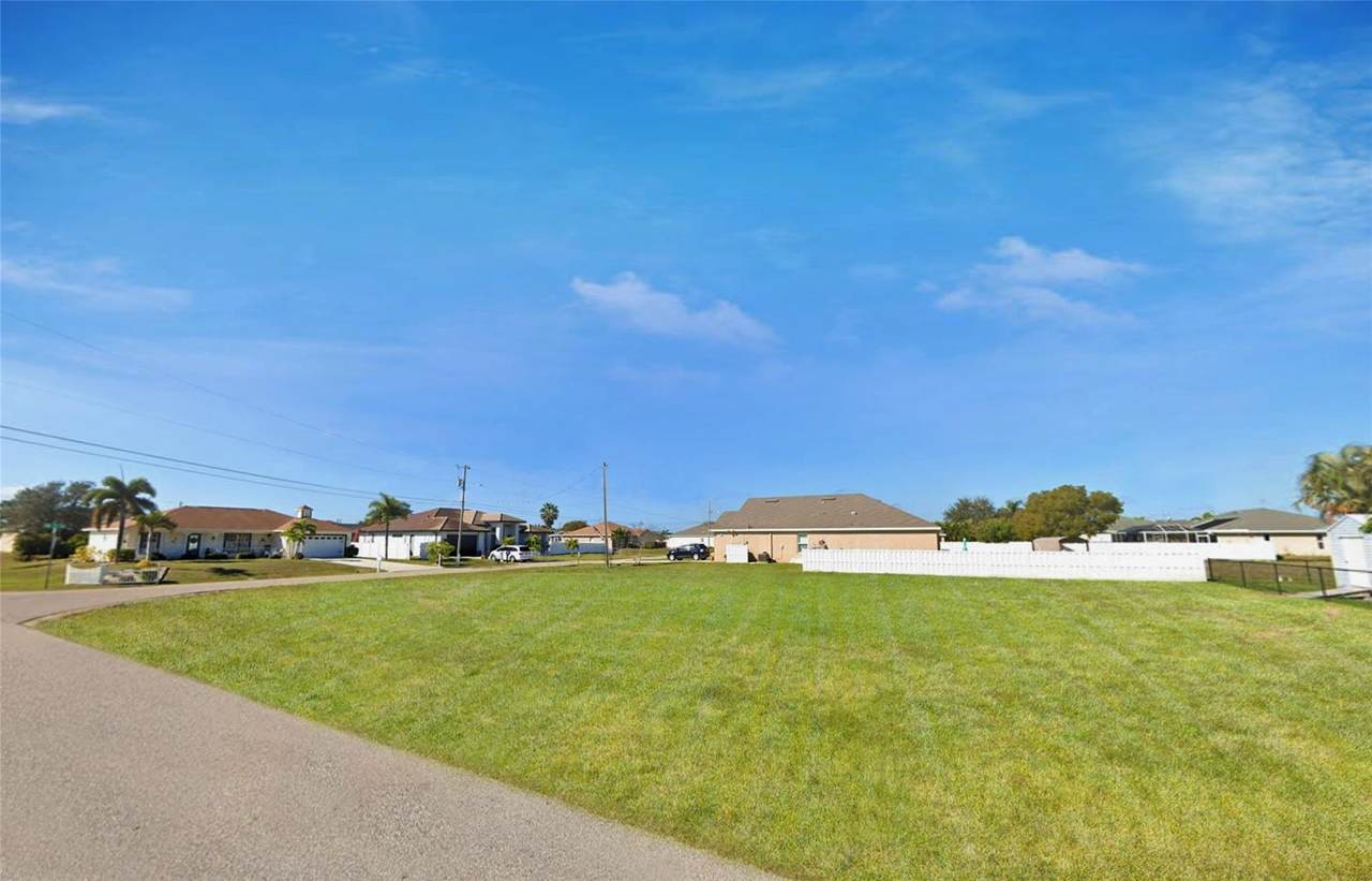 2101 25th Terr Cape Coral - Photo 1