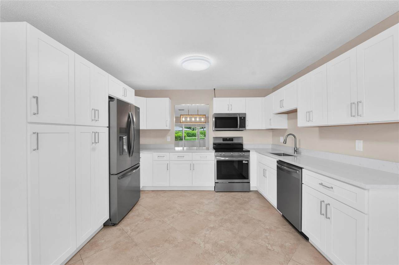 5432 Privet Pl - Photo 1