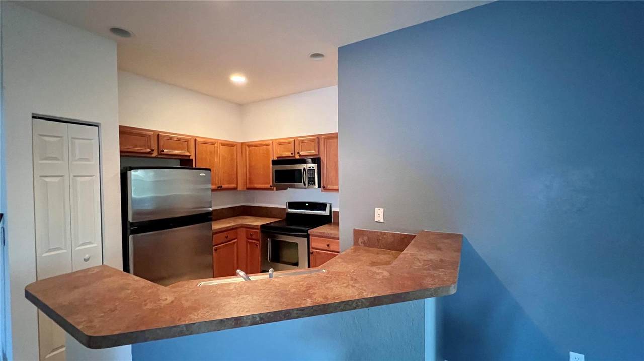 3046 Grandiflora Dr - Photo 1