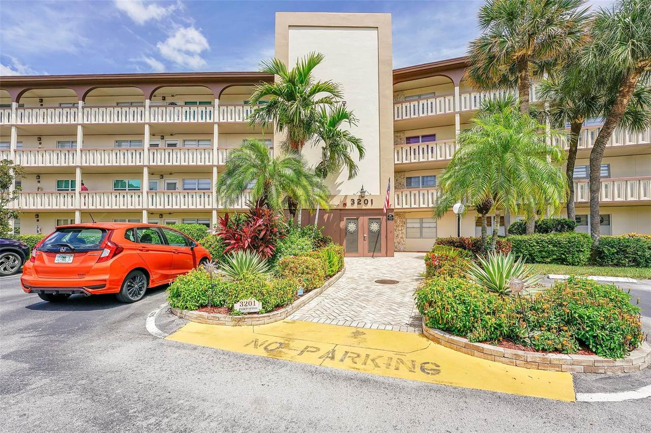 3201 Portofino Pt - Photo 1