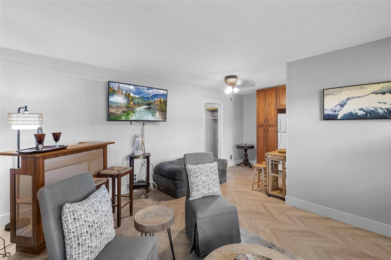 30 13th St - Photo 1