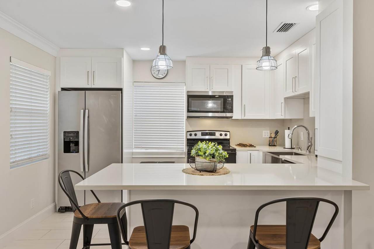 414 Ocean Breeze - Photo 1